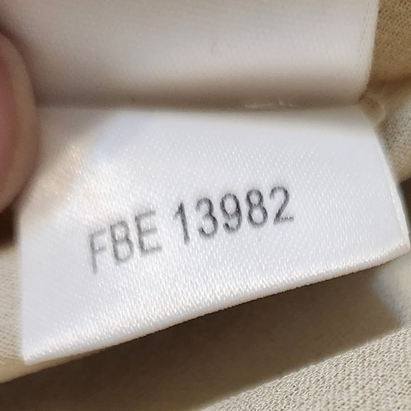 Beautiful crochet top - Picture 7 of 7